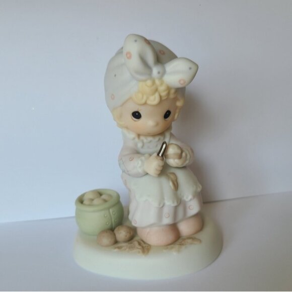 Precious Moments Always Take Time to Pray Collectible Porcelain Figurine - Picture 5 of 11